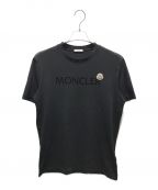 MONCLERモンクレール）の古着「FELT LOGO S/S T-SHIRT　J10918C00057」｜ブラック