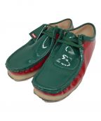 CLARKS ORIGINALS×SUPREMEクラークス オリジナルズ×シュプリーム）の古着「Patent Leather Wallabee　11826」｜グリーン×レッド