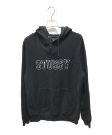 stussy（ステューシー）の古着「センター刺繍ロゴパーカー」｜ブラック