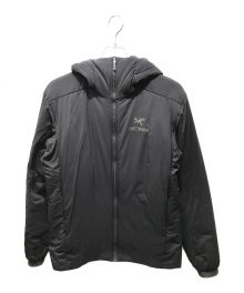 ARC'TERYX（アークテリクス）の古着「ATOM AR HOODY　24105-129829」｜ブラック