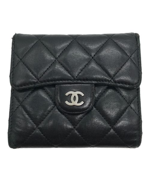 CHANEL（シャネル）CHANEL (シャネル) マトラッセ三つ折り財布 ブラックの古着・服飾アイテム