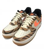 NIKEナイキ）の古着「ローカットスニーカー　AIR FORCE 1 07 PREMIUM　DJ6192-100」｜ブラウン