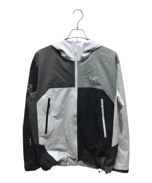 ARC'TERYX（アークテリクス）ARC'TERYX (アークテリクス) BEAMS (ビームス) 別注WABI SABI BETA　2623-X000007490 ブラック×グレー サイズ:Lの古着・服飾アイテム