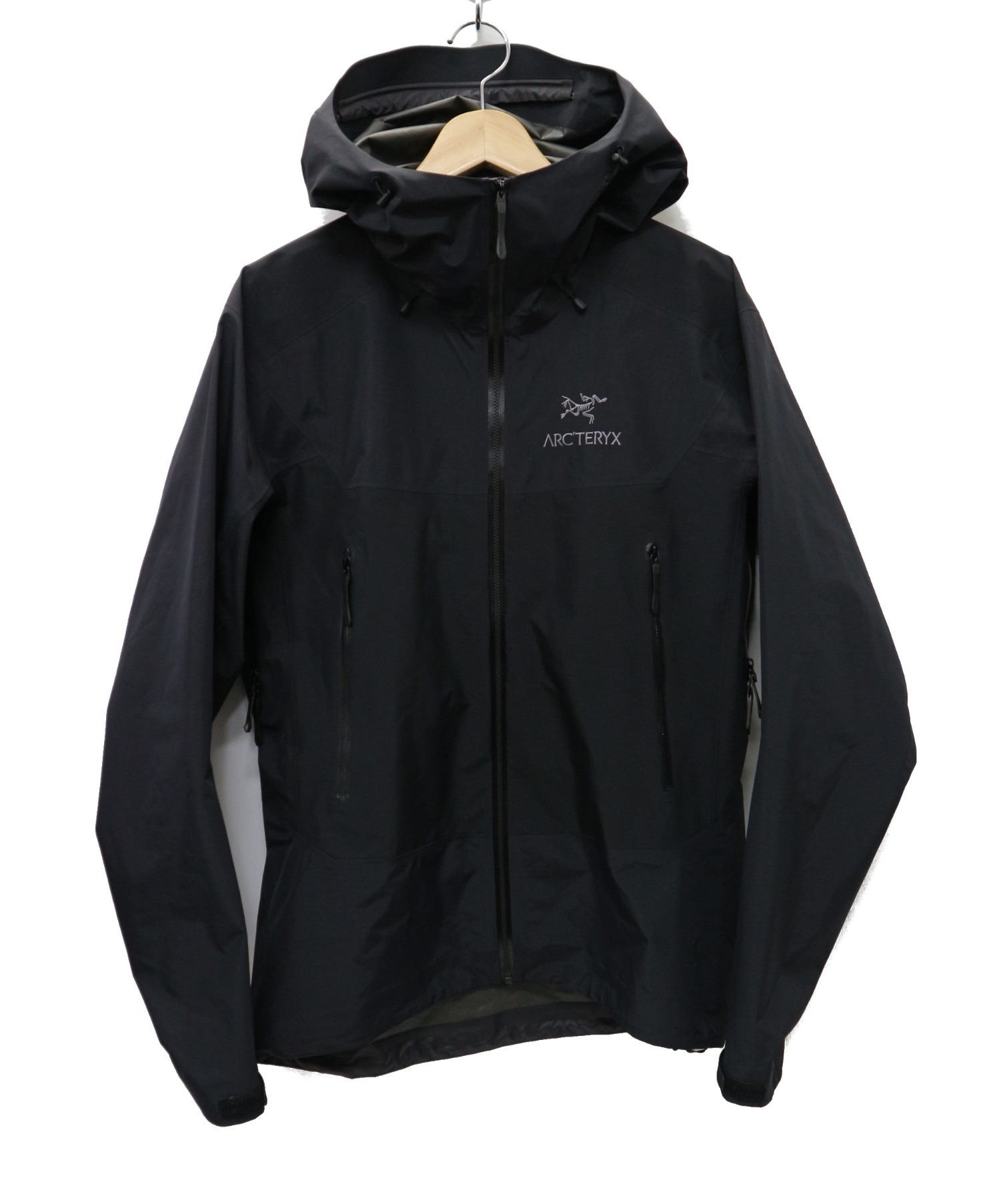 中古 古着通販 Arcteryx アークテリクス Beta Sl Hybrid ジャケット ブラック サイズ S ベータ Sl ハイブリッド ジャケット ブランド 古着通販 トレファク公式 Trefac Fashion