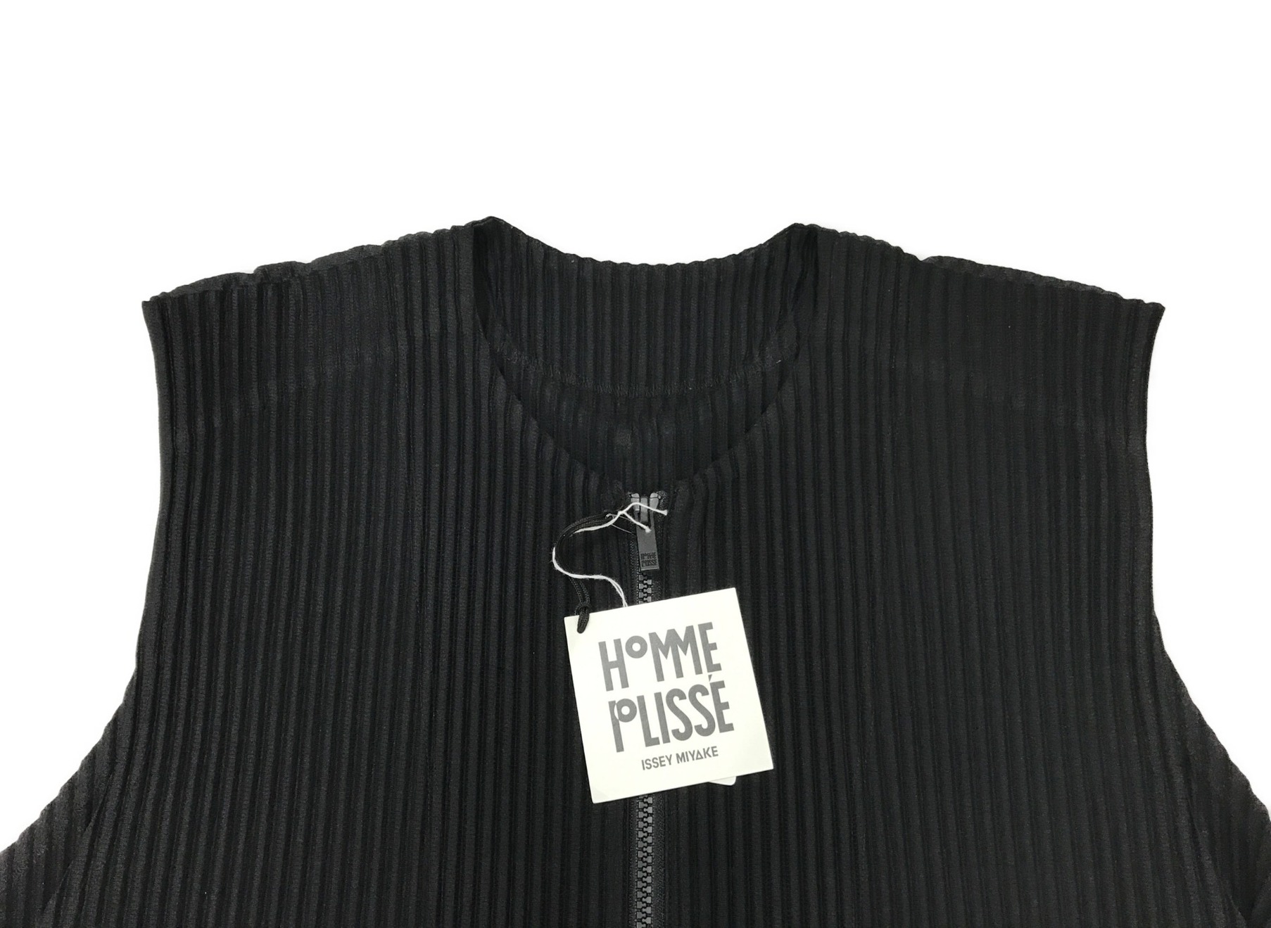 激安本物 Homme plisse miyakeノースリーブ オムプリッセ Issey ベスト