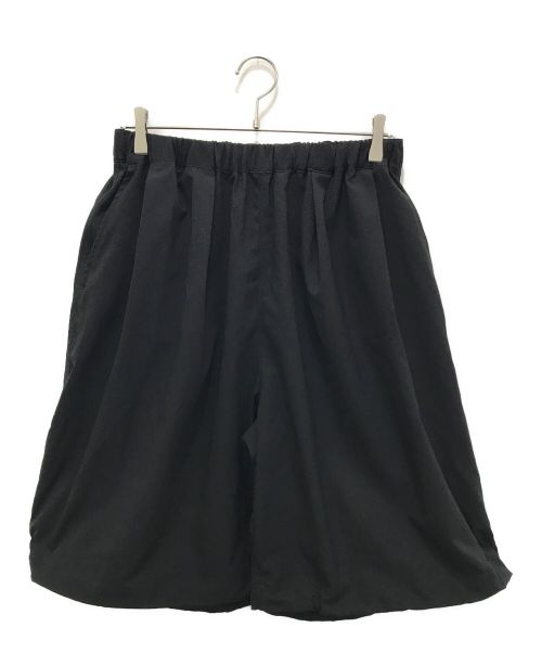 UNTRACE（アントレース）UNTRACE (アントレース) KNEE LENGTH SHORTS　ニーレングスショーツ ブラック サイズ:1の古着・服飾アイテム