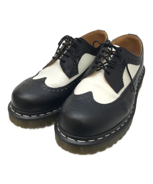 Dr.Martens（ドクターマーチン）Dr.Martens (ドクターマーチン) ブローグシューズ ブラック×ホワイト サイズ:UK9の古着・服飾アイテム