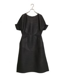 PLEATS PLEASE（プリーツプリーズ）の古着「CHILI PEPPERS DRESS」｜ブラウン