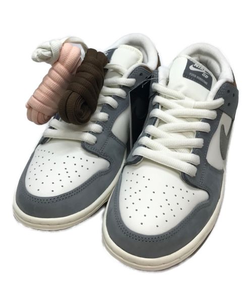 NIKE（ナイキ）NIKE (ナイキ) SB Dunk Low Yuto Horigome グレー×ホワイト サイズ:SIZE 26.5cm 未使用品の古着・服飾アイテム