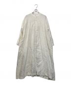 SOILソイル）の古着「Linen Plain Banded Collar 3/4 Sleeve Pintuck Dress」｜ホワイト