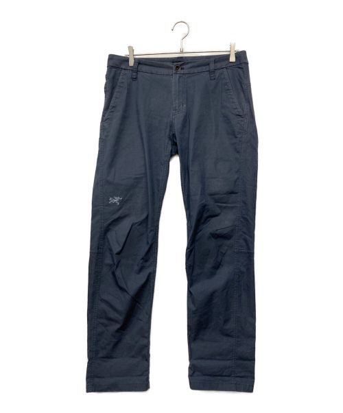 ARC'TERYX（アークテリクス）ARC'TERYX (アークテリクス) ATLIN CHINO PANT ネイビー サイズ:SIZE 32の古着・服飾アイテム