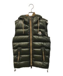 MONCLER（モンクレール）の古着「BARTHOLOME ダウンベスト」｜オリーブ