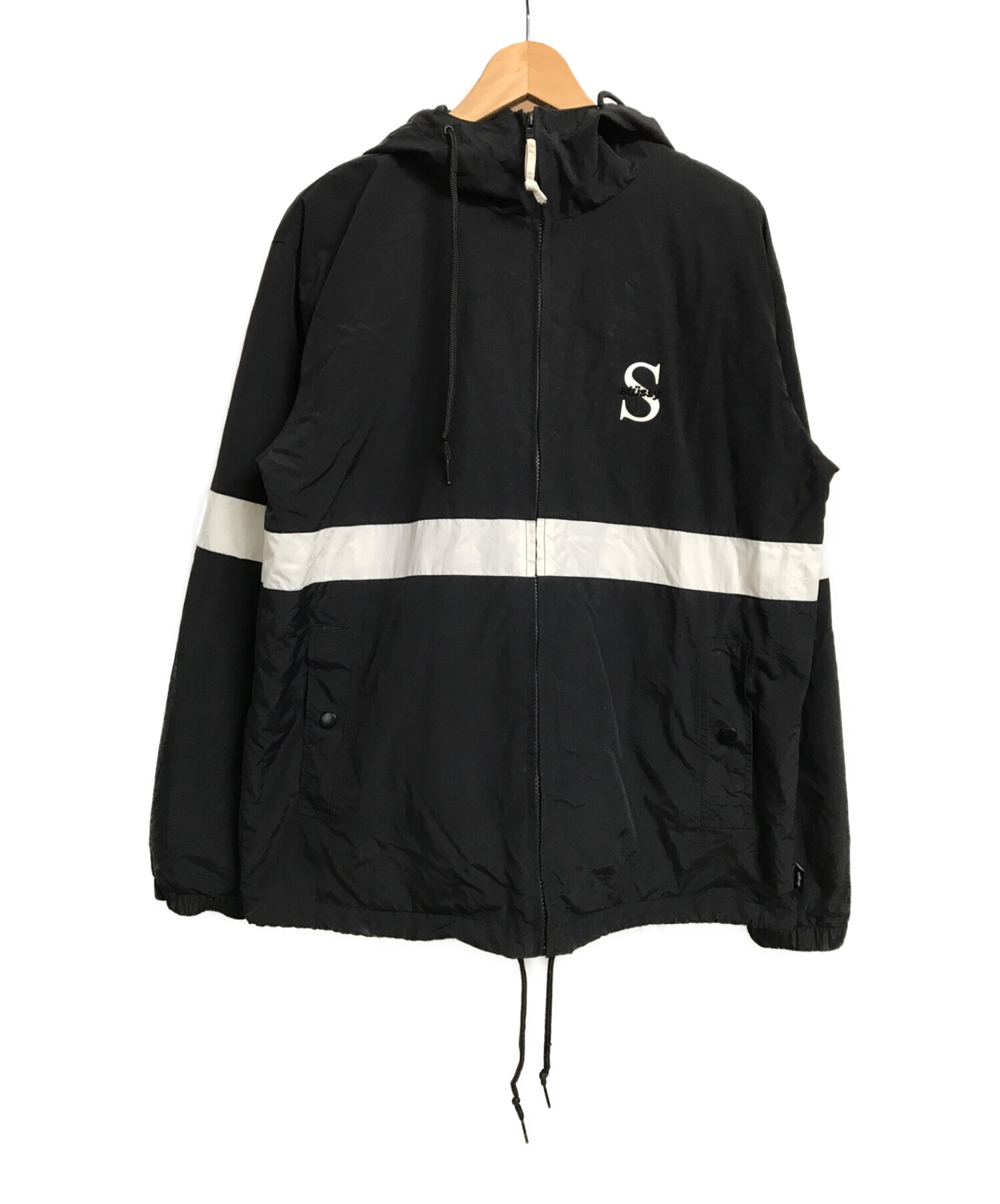 海外最新 STUSSY ステューシー ナイロンジャケット Mサイズ ブラック