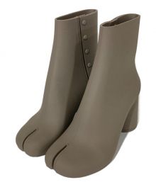 Maison Margiela（メゾンマルジェラ）の古着「Bottes en rubber Tabi Boots」｜ブラウン