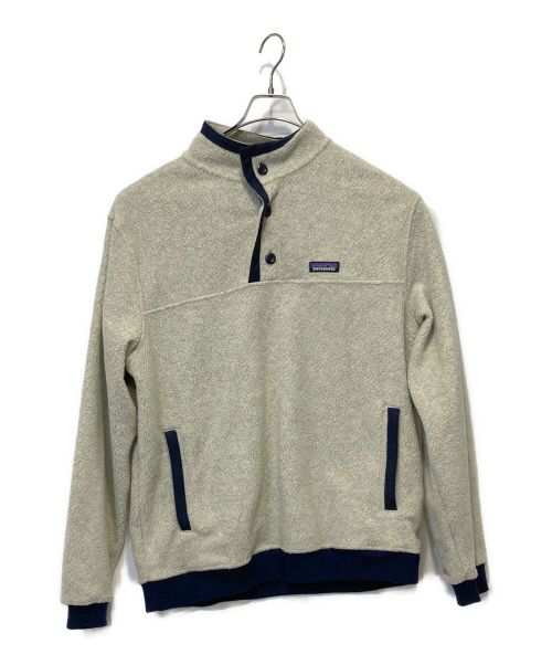 Patagonia（パタゴニア）Patagonia (パタゴニア) シアーリング ボタン プルオーバー ホワイト サイズ:Lの古着・服飾アイテム