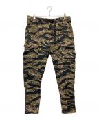 NIKEナイキ）の古着「Tiger Camo Pant Aop」｜グリーン