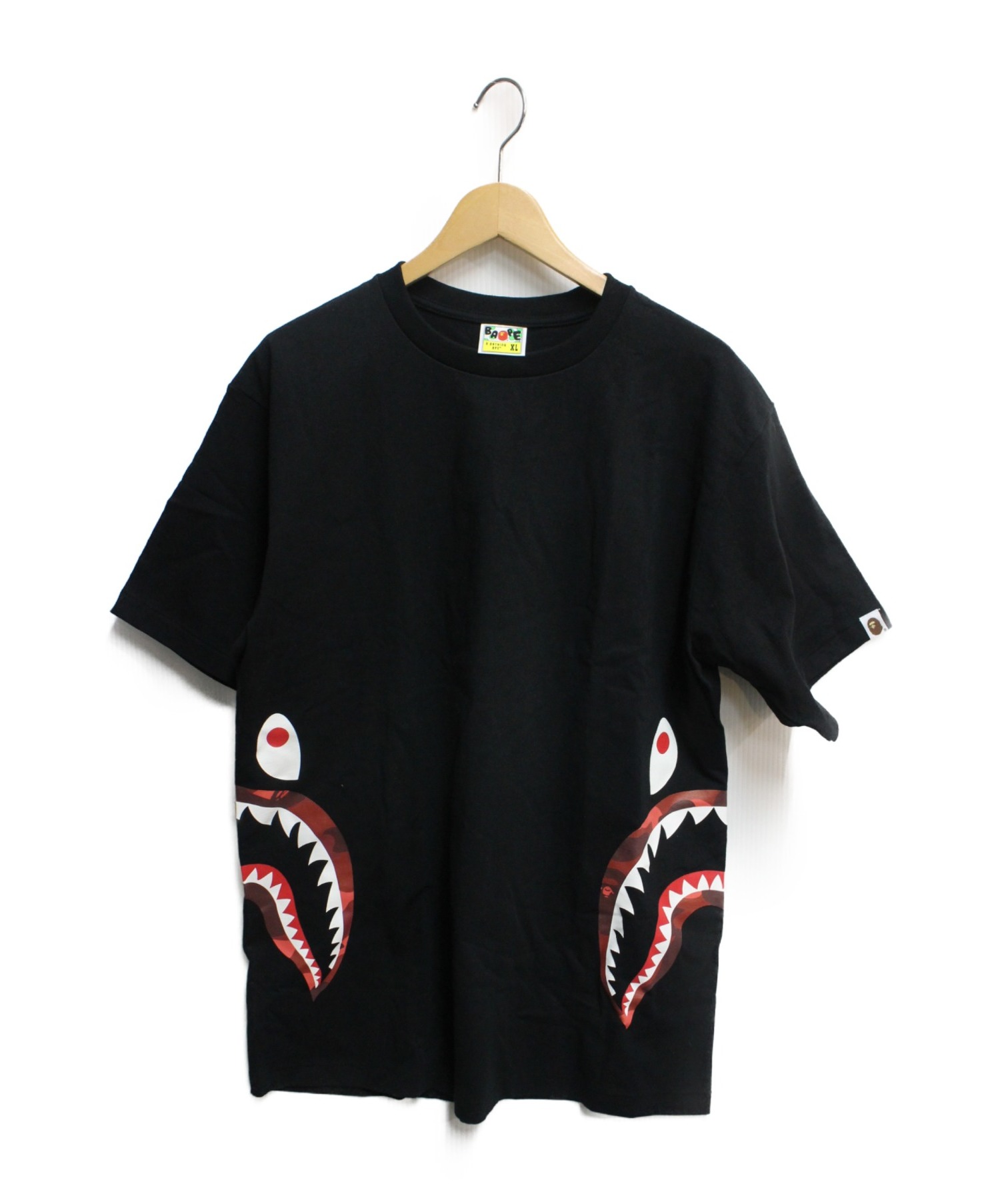 中古 古着通販 Bape By A Bathing Ape ベイプ バイ ア ベイシング エイプ サイドシャークプリントtシャツ ブラック サイズ Xl ブランド 古着通販 トレファク公式 Trefac Fashion