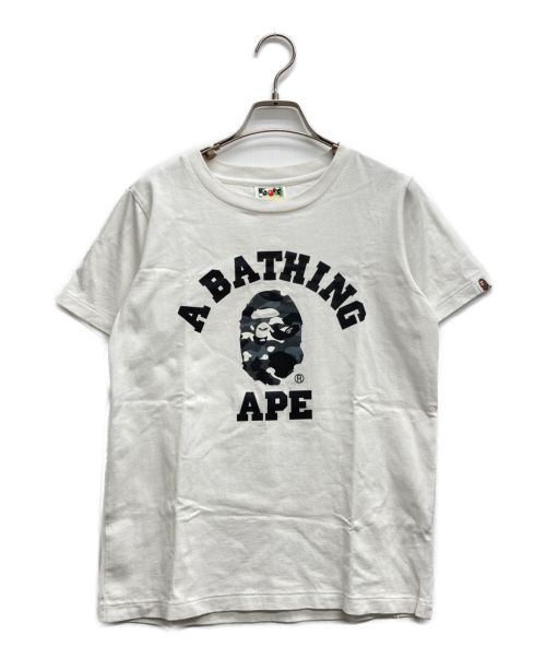 A BATHING APE（アベイシングエイプ）A BATHING APE (ア ベイシング エイプ) プリントTシャツ ホワイト サイズ:Sの古着・服飾アイテム