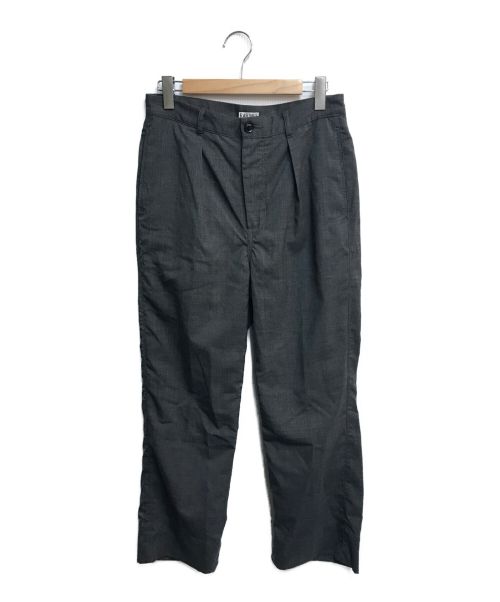 RAKINES（ラキネス）RAKINES (ラキネス) Tropical cloth 1tuck pants/トロピカルクロスワンタックパンツ グレー サイズ:2の古着・服飾アイテム