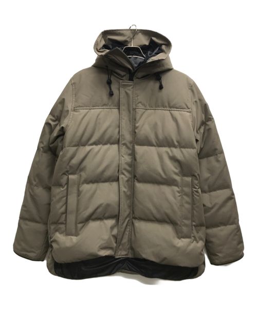 CANADA GOOSE（カナダグース）CANADA GOOSE (カナダグース) MACMILLAN PARKA カーキ サイズ:XLの古着・服飾アイテム