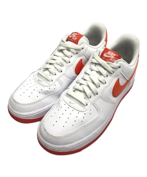 NIKE（ナイキ）NIKE (ナイキ) Air Force 1 Low 07/エアフォース1ロウ ホワイト×オレンジ サイズ:25.5の古着・服飾アイテム