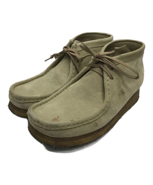 CLARKS（クラークス）CLARKS (クラークス) ワラビー ベージュ サイズ:8 1/2の古着・服飾アイテム