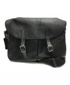 PORTERポーター）の古着「CLASP SHOULDER BAG (L)」｜ブラック