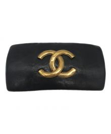 CHANEL（シャネル）の古着「CCターンロックココマーク バレッタ」｜ブラック