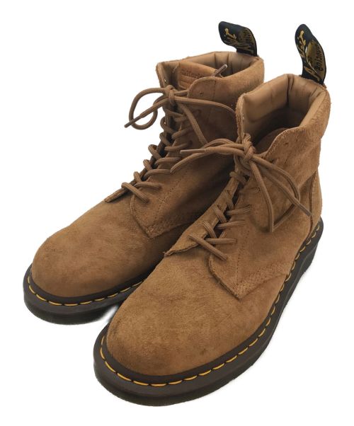 Dr.Martens（ドクターマーチン）Dr.Martens (ドクターマーチン) BERMAN 8EYE BOOT ベージュ サイズ:USM7/UK6EU39の古着・服飾アイテム