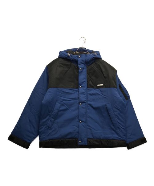 X-LARGE（エクストララージ）X-LARGE (エクストララージ) NYLON HOODED JACKET ブルー×ブラック サイズ:XLの古着・服飾アイテム