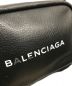 中古・古着 BALENCIAGA (バレンシアガ) エブリデイカメラバッグ ブラック：18000円