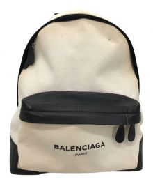 BALENCIAGA（バレンシアガ）の古着「リュック」｜アイボリー