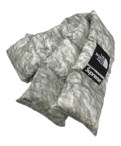 THE NORTH FACE（ザ ノース フェイス）THE NORTH FACE (ザ ノース フェイス) Supreme (シュプリーム) Paper Down Scarf グレーの古着・服飾アイテム