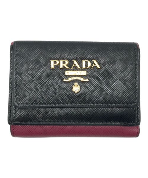 PRADA（プラダ）PRADA (プラダ) サフィアーノ 3つ折り財布 ブラック×ピンクの古着・服飾アイテム