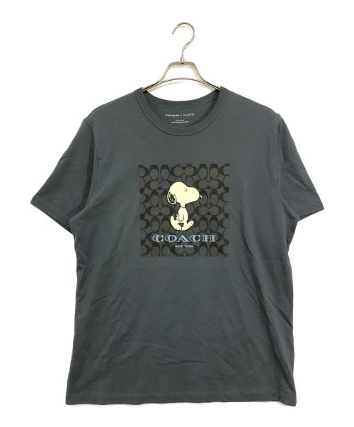 COACH（コーチ）COACH (コーチ) PEANUTS (ピーナッツ) シグネチャースヌーピーTシャツ / 半袖Ｔシャツ / 半袖カットソー / ピーナッツ / スヌーピー  グレー サイズ:Ｌの古着・服飾アイテム