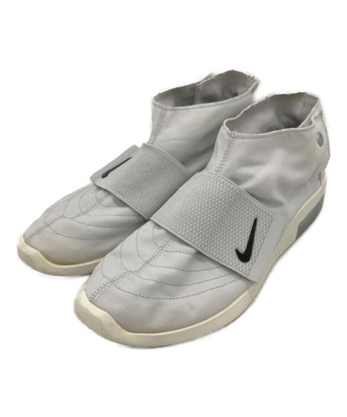 NIKE（ナイキ）NIKE (ナイキ) Fear Of God (フィア・オブ・ゴッド) AIR FEAR OF GOD MOC ホワイト サイズ:27.5cmの古着・服飾アイテム