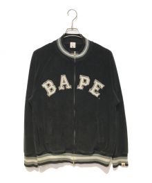 A BATHING APE（アベイシングエイプ）の古着「パイル地ロゴジャケット」｜ブラック