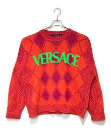 VERSACE（ヴェルサーチ）の古着「ロゴニット」｜レッド