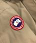 中古・古着 CANADA GOOSE (カナダグース) ラブラドール ボンバー ヘリテージ ダウンジャケット ベージュ サイズ:S：30000円