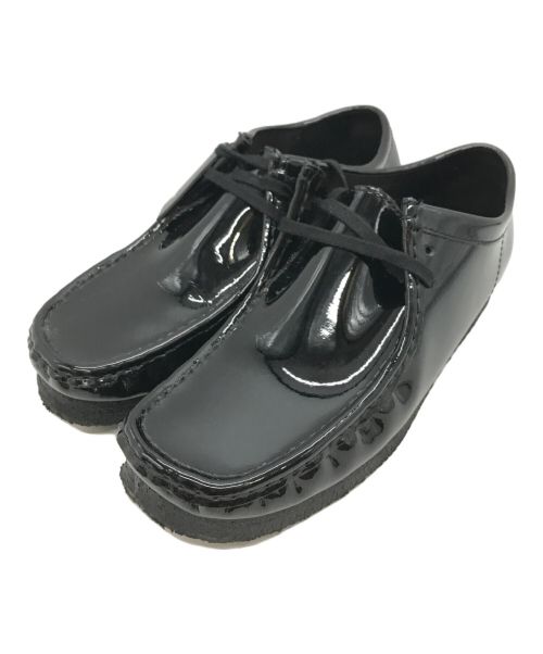 SUPREME（シュプリーム）SUPREME (シュプリーム) CLARKS (クラークス) ワラビーシューズ ブラック サイズ:26.5cmの古着・服飾アイテム