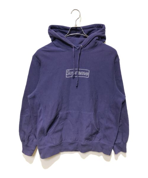 SUPREME（シュプリーム）SUPREME (シュプリーム) カウズ チョークロゴ フーデッド スウェットシャツ ネイビー サイズ:Mの古着・服飾アイテム