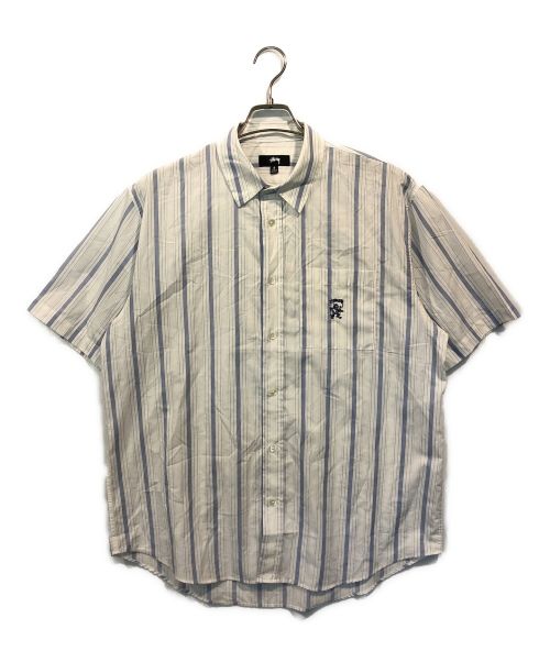 stussy（ステューシー）stussy (ステューシー) BOXY SS SHIRT STRIPE ホワイト×ブルー サイズ:Sの古着・服飾アイテム