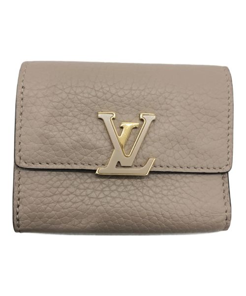 LOUIS VUITTON（ルイ ヴィトン）LOUIS VUITTON (ルイ ヴィトン) ポルトフォイユ・カプシーヌ コンパクト ベージュの古着・服飾アイテム