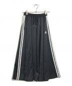 adidasアディダス）の古着「LONG SATIN SKIRT」｜ブラック