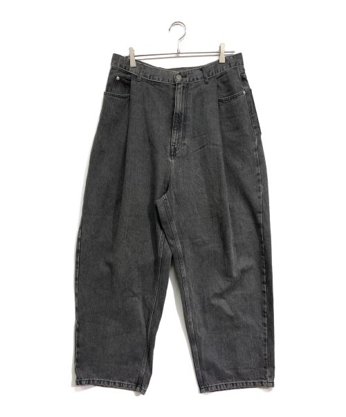 URU（ウル）URU (ウル) COTTON DENIM TUCK PANTS ブラック サイズ:2の古着・服飾アイテム