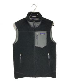 Patagonia（パタゴニア）の古着「CLASSIC RETRO-X VEST」｜ブラック