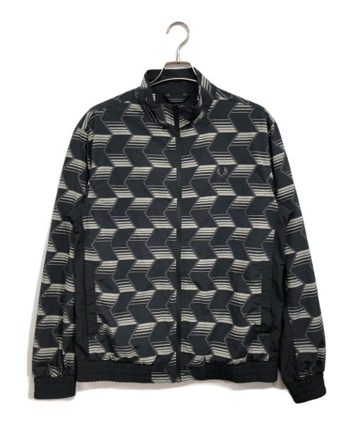 FRED PERRY（フレッドペリー）FRED PERRY (フレッドペリー) Chevron Stripe Shell Jacket ブラック サイズ:Mの古着・服飾アイテム