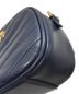 中古・古着 TORY BURCH (トリーバーチ) KIRA CHEVRON SMALL CAMERA BAG ネイビー サイズ:実寸参照：12800円