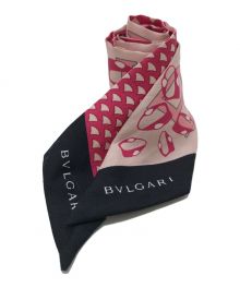 BVLGARI（ブルガリ）の古着「スカーフ　ピンク　scarf」｜ピンク