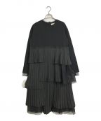 MARILYN MOONマリリンムーン）の古着「ラッフルプリーツレイヤードドレス」｜ブラック